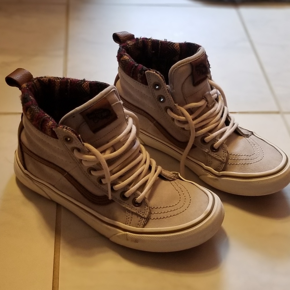 Price NEGOTIABLE Light Gray Vans